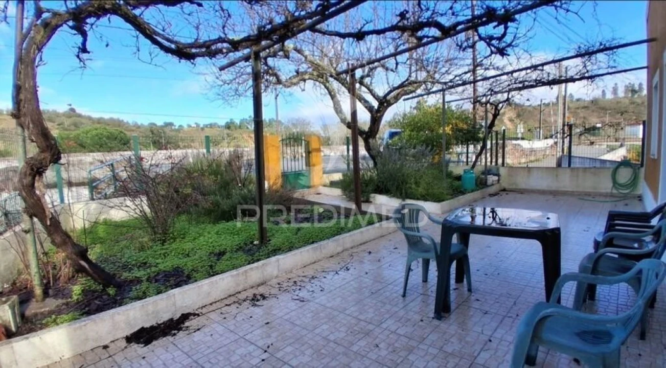 Moradia T7 para Venda em Vila Nova da Barquinha Foto 2