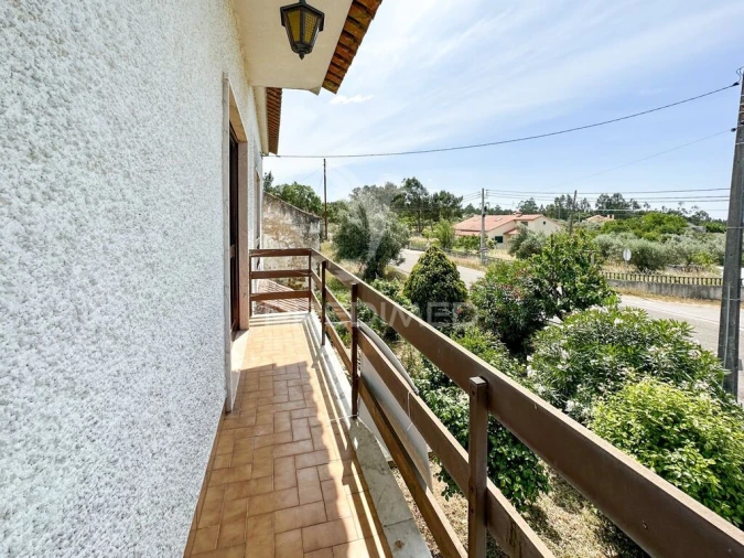Moradia T3 para Venda em Olalhas Foto 16