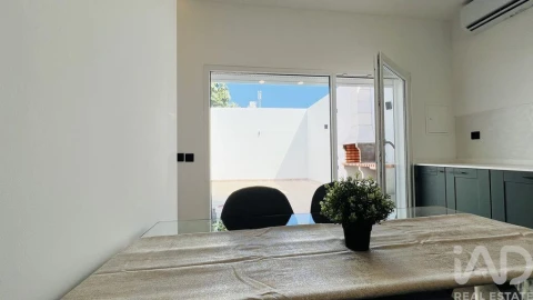 Moradia T2 para Venda em Pinhal Novo