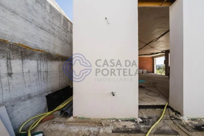 Moradia T4 para Venda em Amoreira