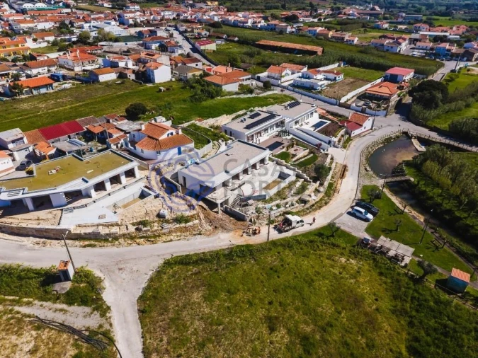 Moradia T4 para Venda em Amoreira Foto 5