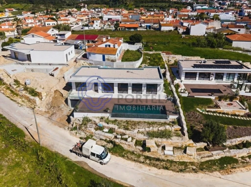Moradia T4 para Venda em Amoreira Foto 4