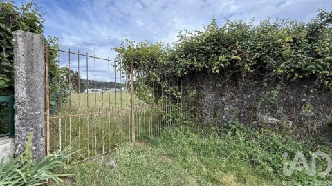 Quinta T4 para Venda em Parada de Cunhos