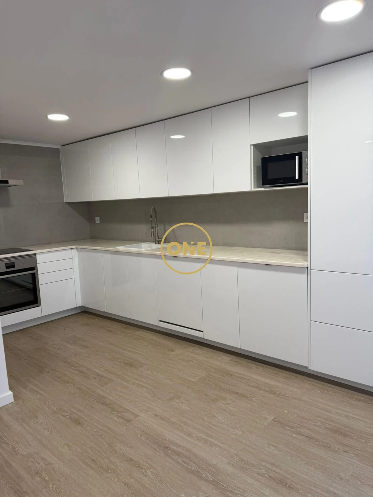 Apartamento T2 para Venda em Romeira e Várzea Foto 2