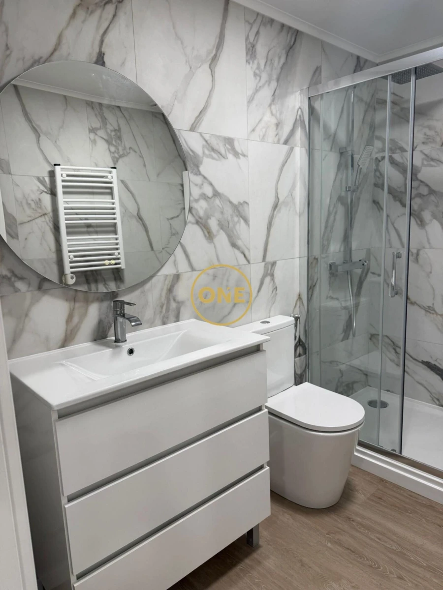 Apartamento T2 para Venda em Romeira e Várzea Foto 16