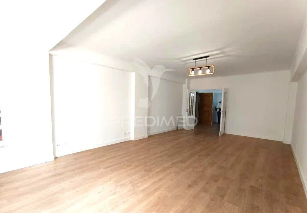 Apartamento T3 para Venda em São Domingos de Benfica Foto 6
