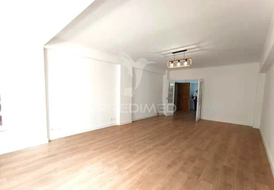 Apartamento T3 para Venda em São Domingos de Benfica