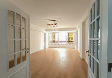 Apartamento T3 para Venda em São Domingos de Benfica