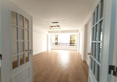Apartamento T3 para Venda em São Domingos de Benfica
