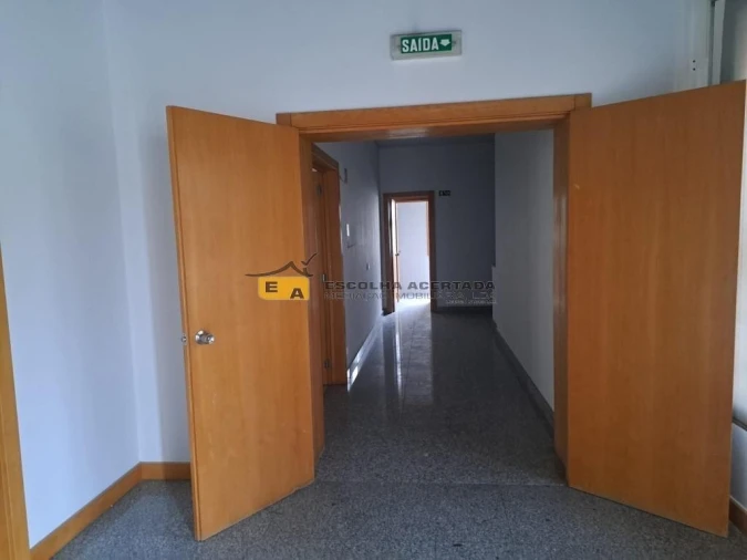 Loja para Venda em Póvoa de Varzim, Beiriz e Argivai Foto 7