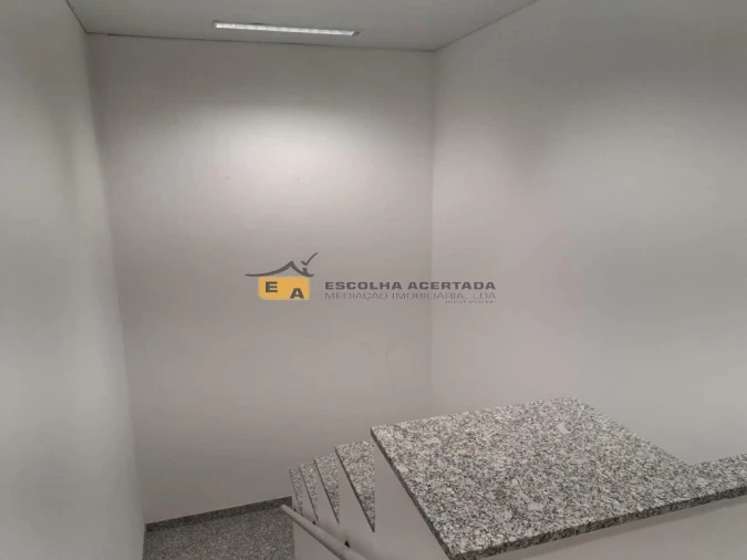 Loja para Venda em Póvoa de Varzim, Beiriz e Argivai Foto 3