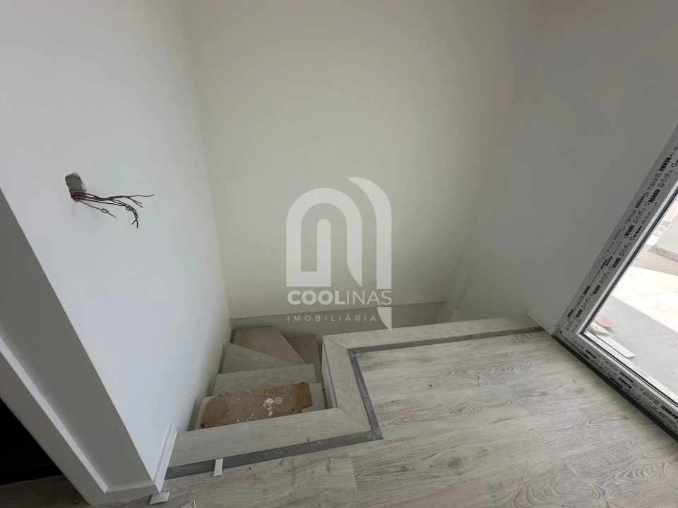 Apartamento T1 para Venda em Seixal, Arrentela e Aldeia de Paio Pires Foto 14