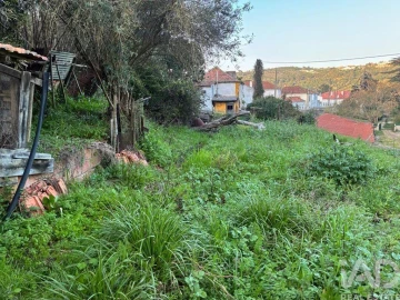 Moradia T3 para Venda em Alenquer (Santo Estêvão e Triana)