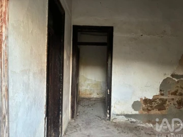 Moradia T3 para Venda em Alenquer (Santo Estêvão e Triana)