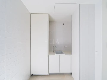Apartamento T4 para Venda em Aldoar, Foz do Douro e Nevogilde