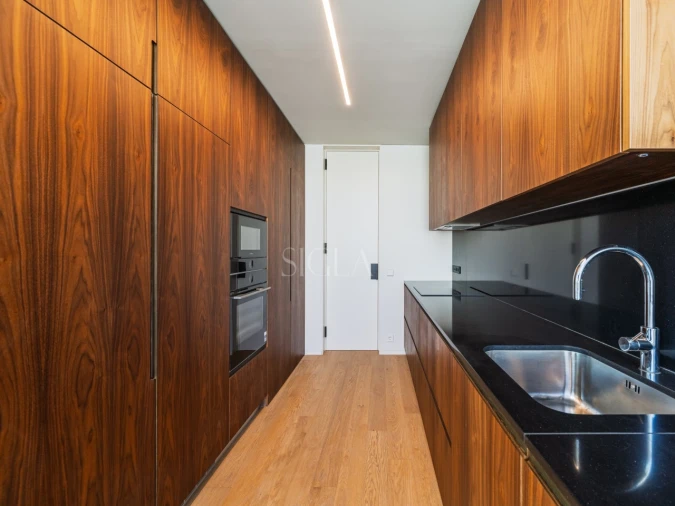 Apartamento T4 para Venda em Aldoar, Foz do Douro e Nevogilde Foto 7