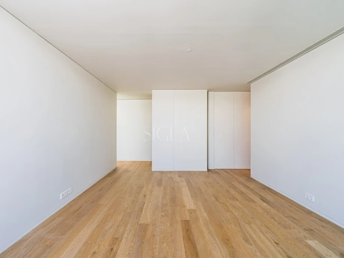 Apartamento T4 para Venda em Aldoar, Foz do Douro e Nevogilde Foto 9