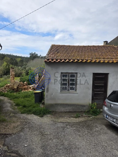Moradia T2 para Venda em Antuzede e Vil de Matos