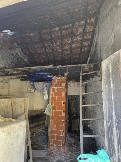 Moradia T2 para Venda em Antuzede e Vil de Matos