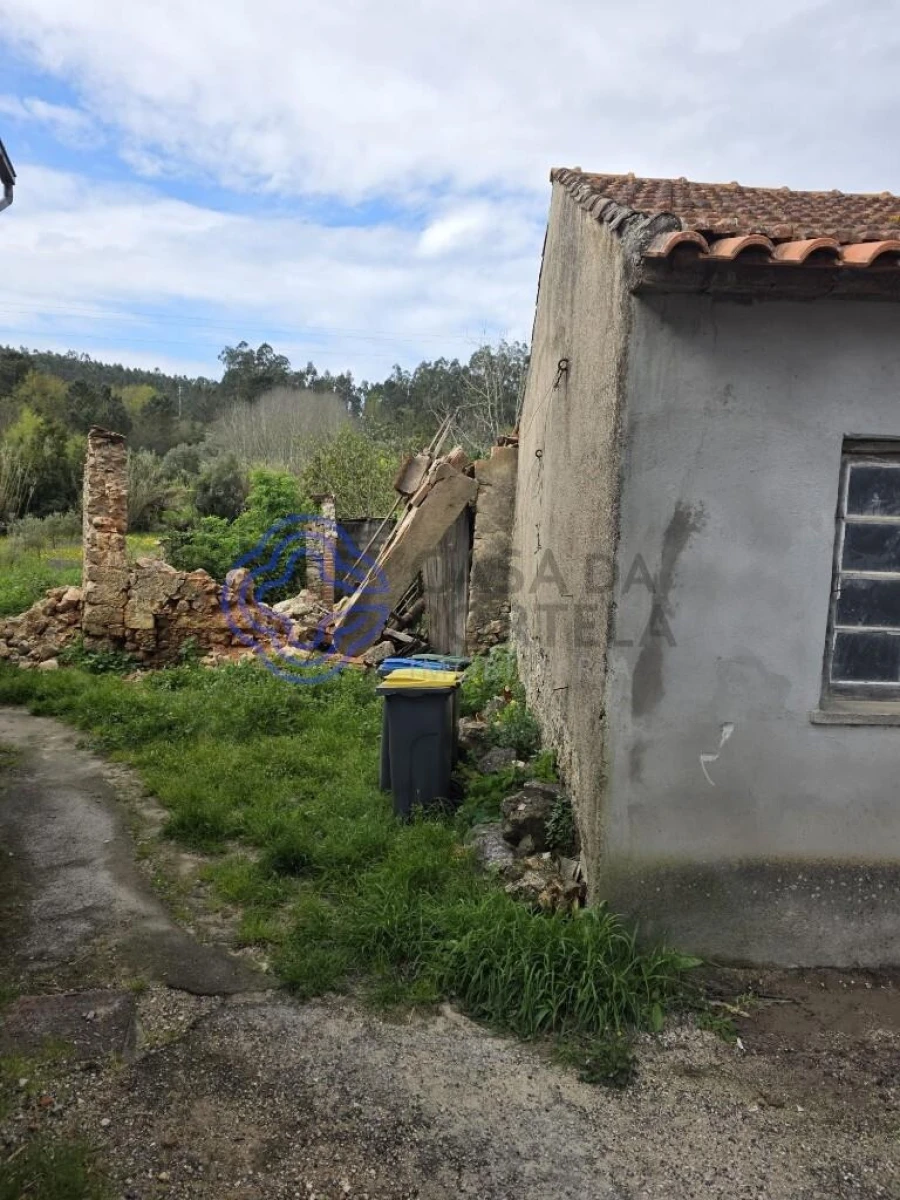 Moradia T2 para Venda em Antuzede e Vil de Matos Foto 28