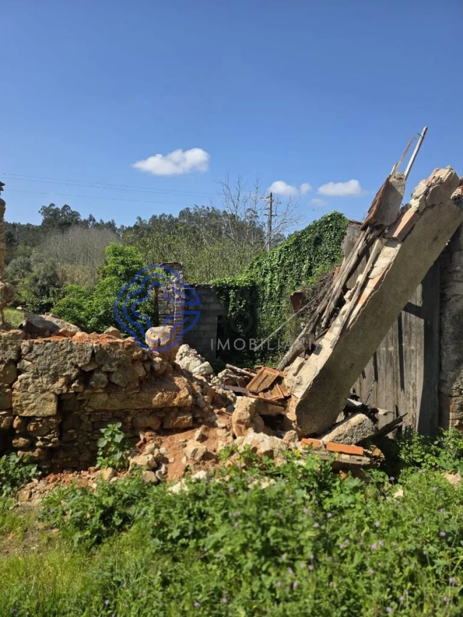 Moradia T2 para Venda em Antuzede e Vil de Matos Foto 12