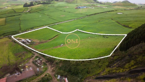 Terreno para Venda em Arrifes