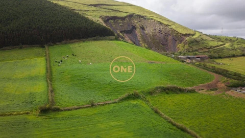 Terreno para Venda em Arrifes