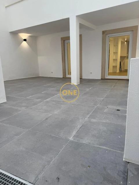 Apartamento T2 para Venda em Romeira e Várzea