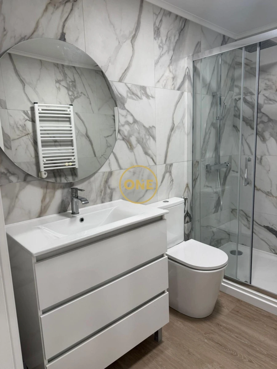 Apartamento T2 para Venda em Romeira e Várzea Foto 14