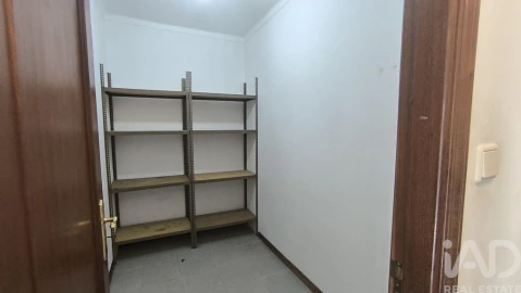 Moradia T4 para Venda em Rio de Loba