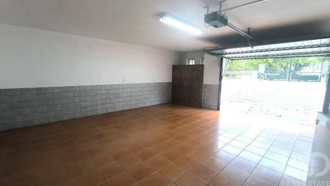 Moradia T4 para Venda em Rio de Loba