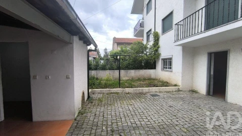 Moradia T4 para Venda em Rio de Loba