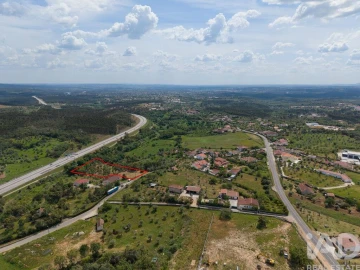 Terreno para Venda em Casais e Alviobeira