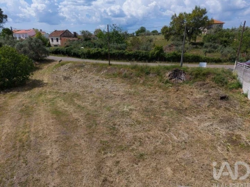 Terreno para Venda em Casais e Alviobeira