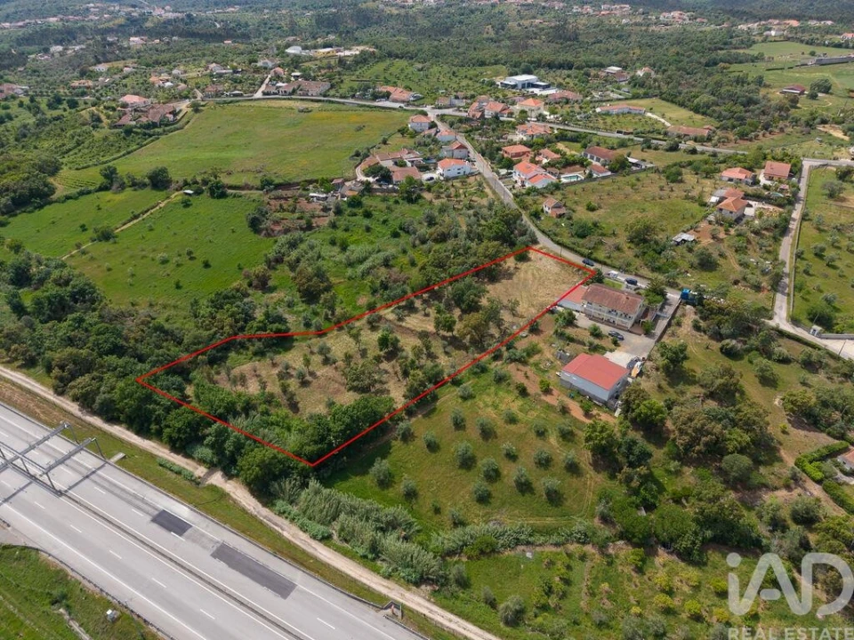 Terreno para Venda em Casais e Alviobeira Foto 8