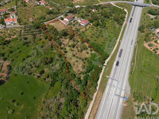 Terreno para Venda em Casais e Alviobeira Foto 11