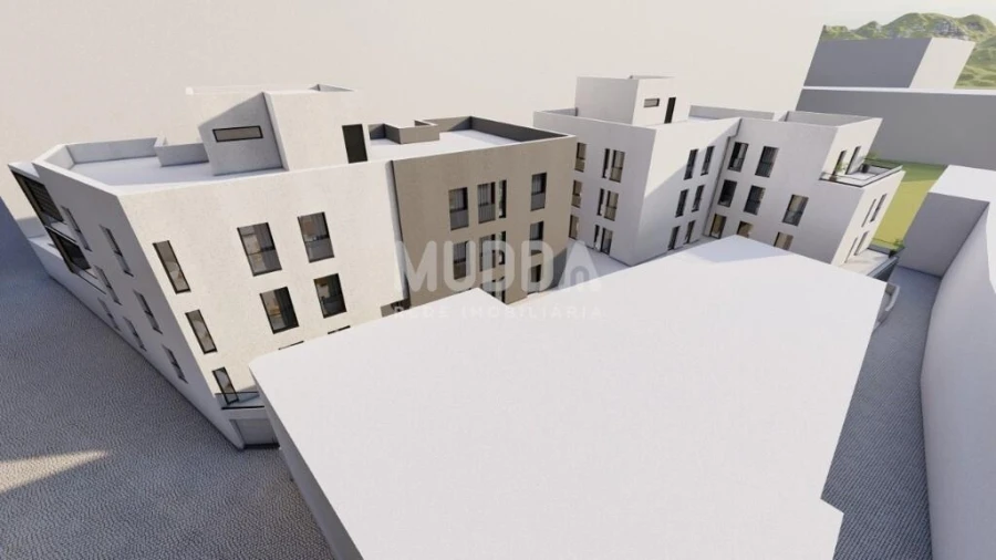 Apartamento T1 para Venda em Sé, Santa Maria e Meixedo Foto 15