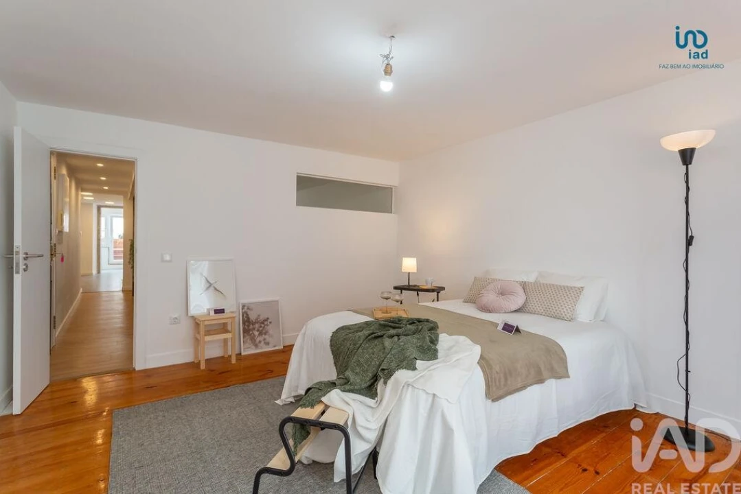 Apartamento T2 para Arrendamento em Santa Maria Maior Foto 3