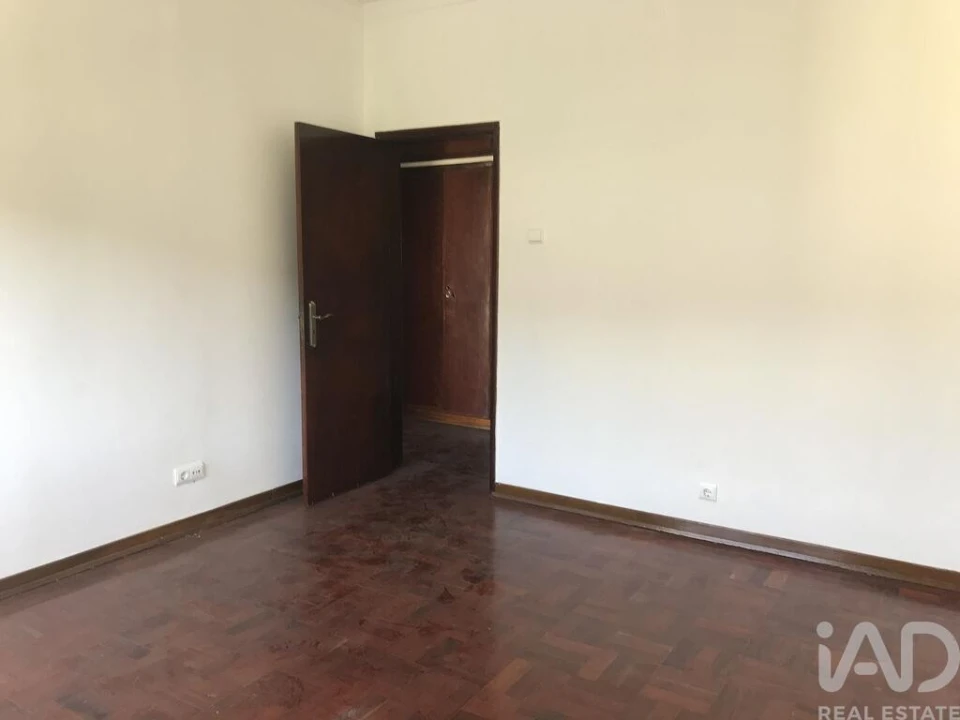 Apartamento T2 para Venda em São Martinho do Bispo e Ribeira de Frades Foto 25