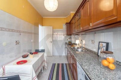 Apartamento T2 para Venda em Odivelas