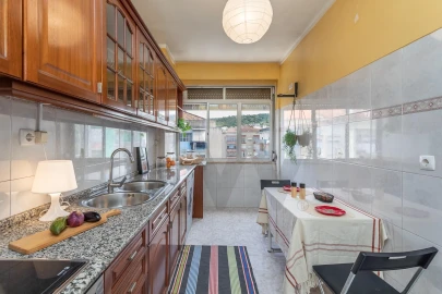 Apartamento T2 para Venda em Odivelas