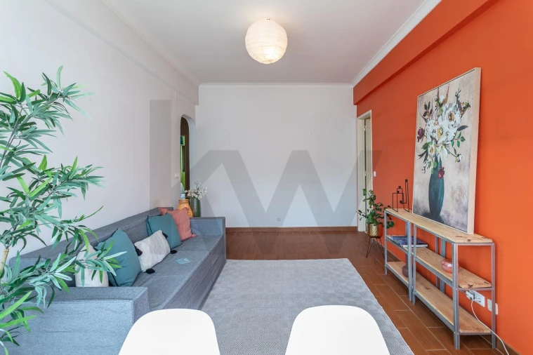 Apartamento T2 para Venda em Odivelas Foto 5