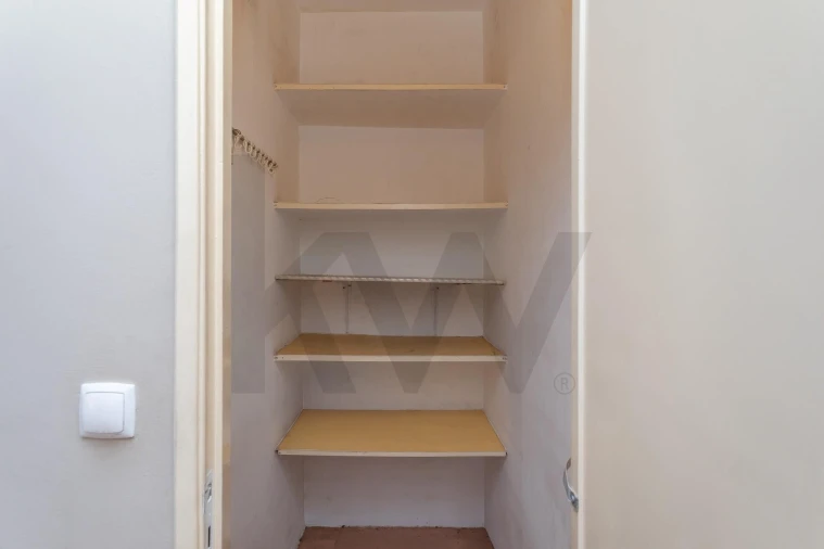 Apartamento T2 para Venda em Odivelas Foto 26