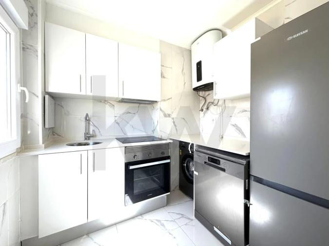 Apartamento T1 para Arrendamento em Penha de França Foto 9