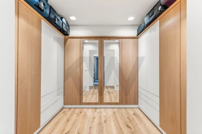 Apartamento T4 para Arrendamento em São Domingos de Benfica