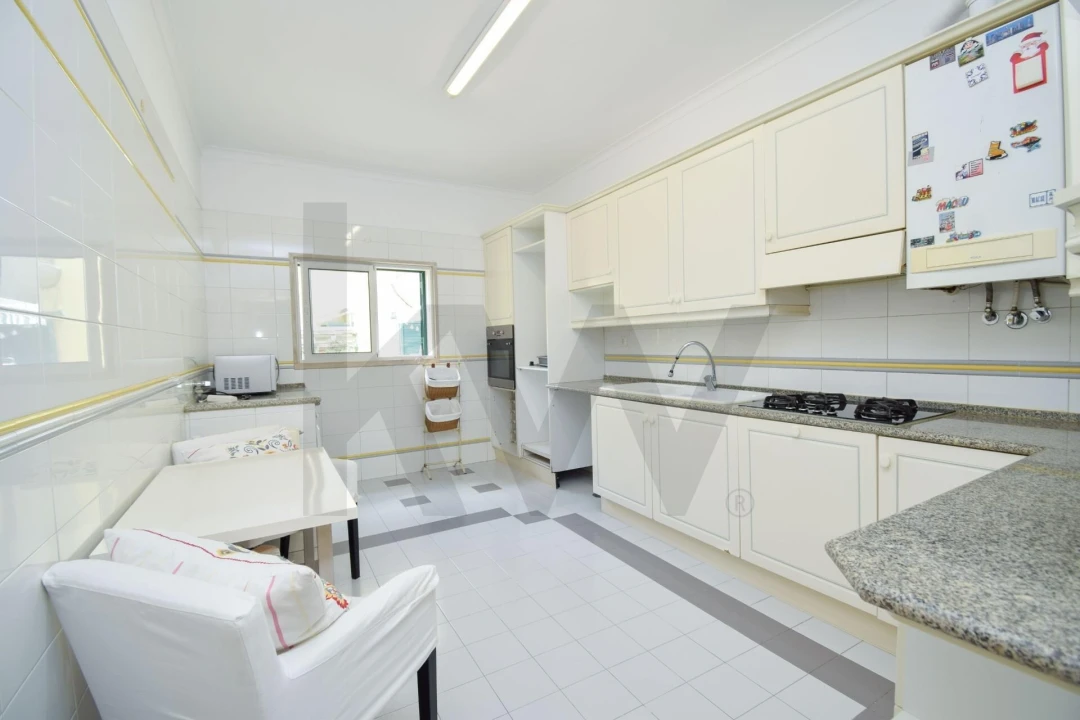 Apartamento T2 para Venda em Oeiras e São Julião da Barra, Paço de Arcos e Caxias Foto 12