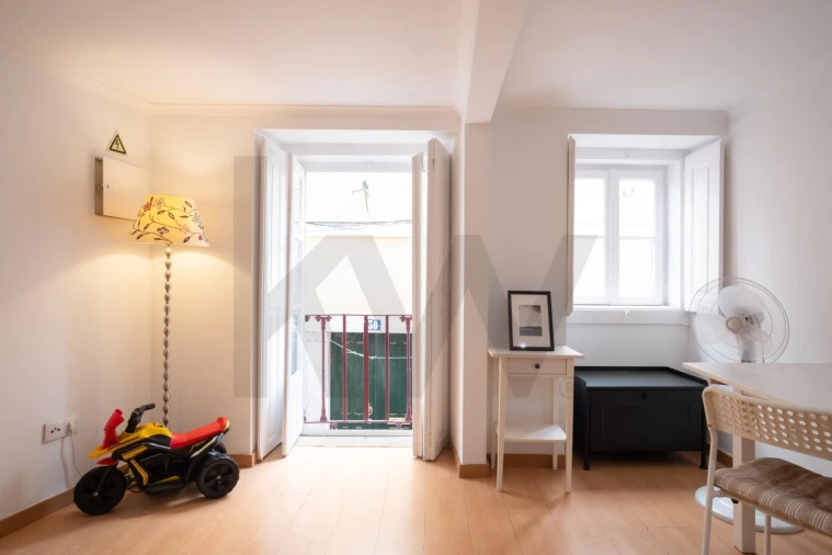 Apartamento T1 para Venda em Santa Maria Maior Foto 9