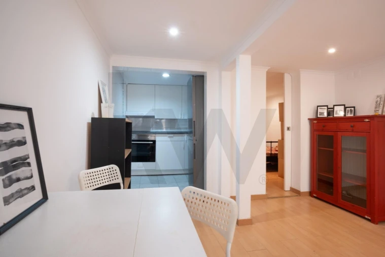 Apartamento T1 para Venda em Santa Maria Maior Foto 6