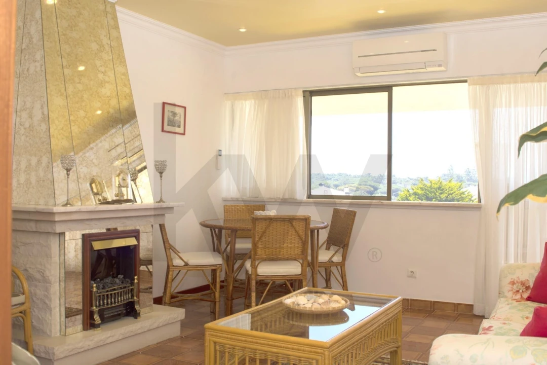 Apartamento T2 para Venda em Colares Foto 9