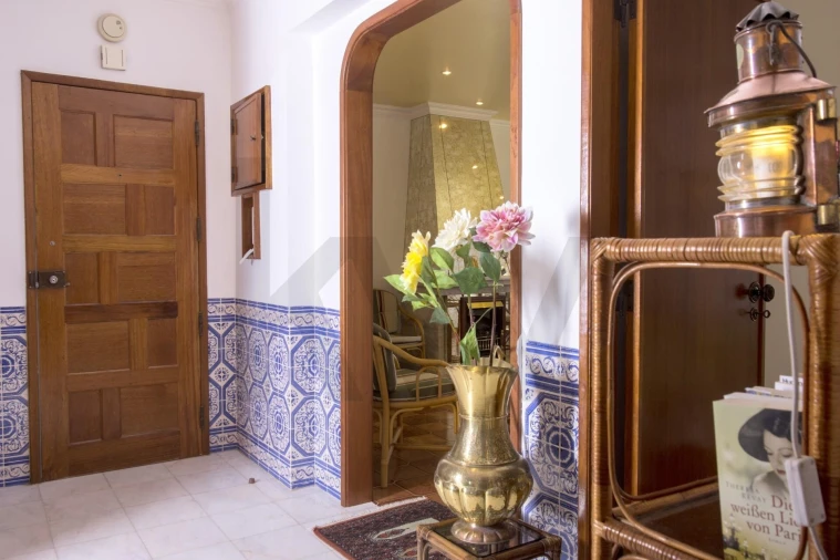 Apartamento T2 para Venda em Colares Foto 5